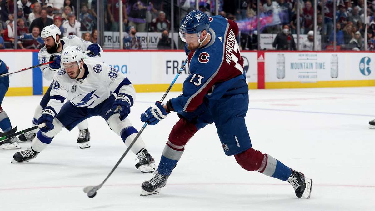 Nathan MacKinnon breaking up ice on a fast transition rush against the Lightning