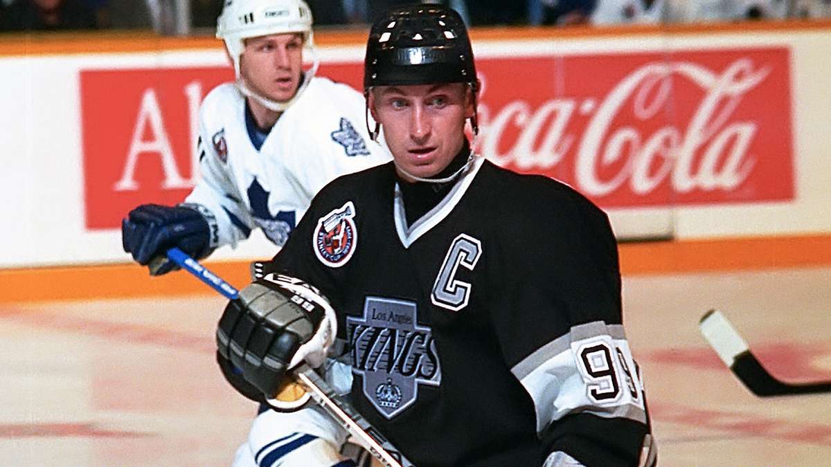 Side profile of Gretzky's skates from his Kings period, showing boot fit, blades and ankle support
